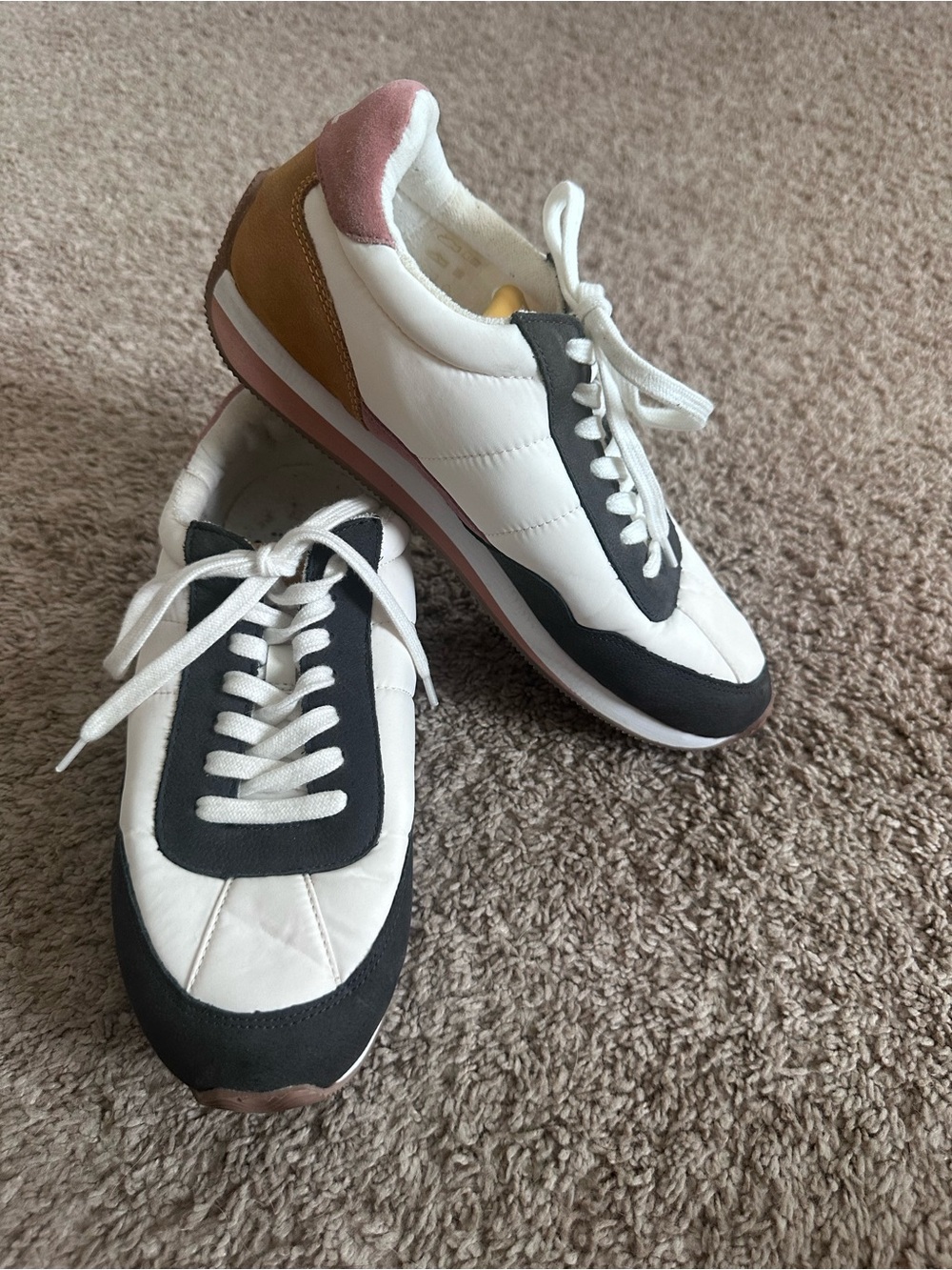 Madewell League Sneakers in Washed Nubuck and Suede, Size 9